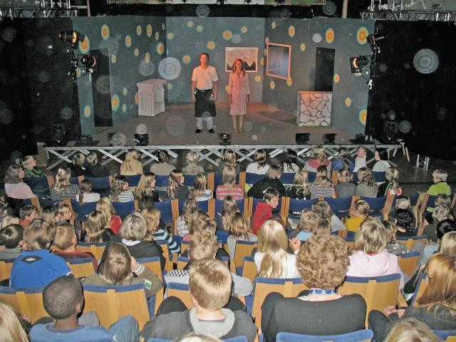 Gävles barn och ungdomar får alla ta del av skolteater, dans och skolkonserter genom Kultur & Fritid.