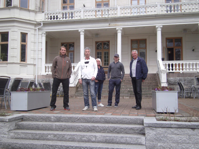 Christopher Bäcklund, Mats Söderström samt Catrin, Niclas och Anders Bäckström