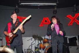 Elvis gitarrist James Burton spelade ”Cadillac” med Svenne Hedlund.