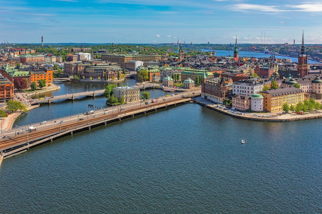 Offert och fast pris på billig flyttstädning i Stockholm.