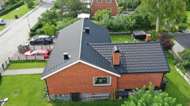 Hållbara tak med professionella takläggare på Älvsjö Tak.