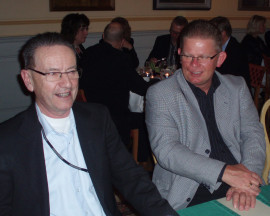 Rolf Landström, Ockelbo kommun, och Lars-Göran Back, Preem Ockelbo (Foto Torbjörn Edlund)