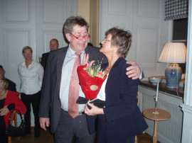 Anders Franck, Mellansvenska Handelskammaren, tackade Inger Dolk för all fin service (Foto Torbjörn Edlund)