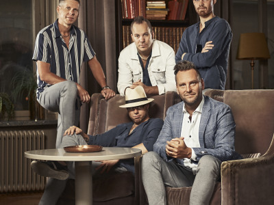 Golvets kungar "Donnez" släpper nytt album och firar med omfattande dansbandsturné!