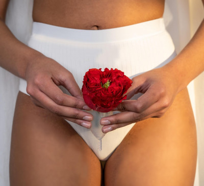 Svenskt företag sätter standarden för naturligt antibakteriella menstrosor.